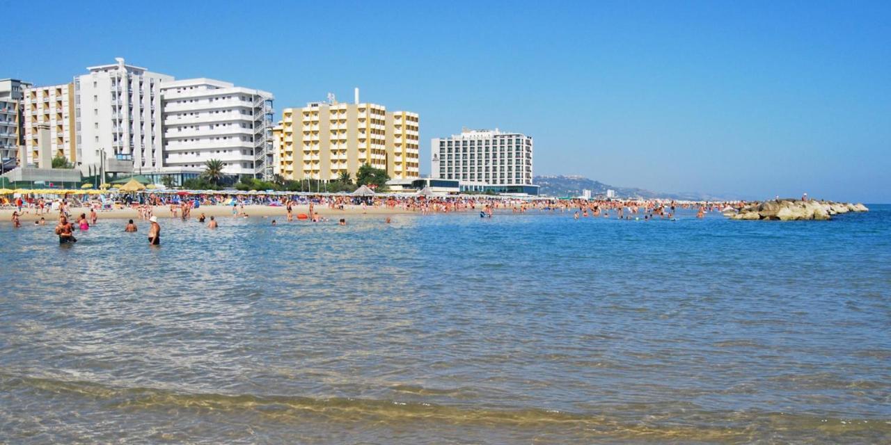 Grand Eurhotel 3* Montesilvano
